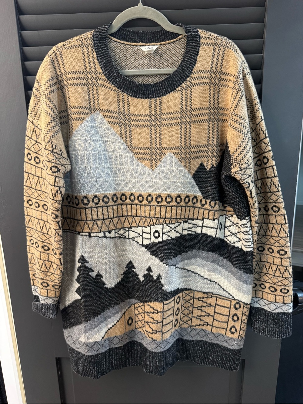 Woolrich Scenic Crewneck Sweater in Tan, Gray & Black